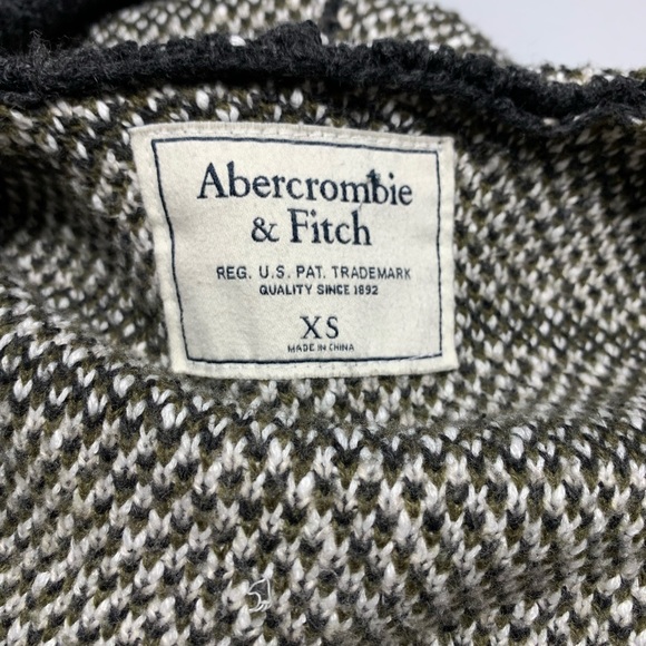 Abercrombie and Fitch long knitted cardigan with hoodie - Picture 3 of 3